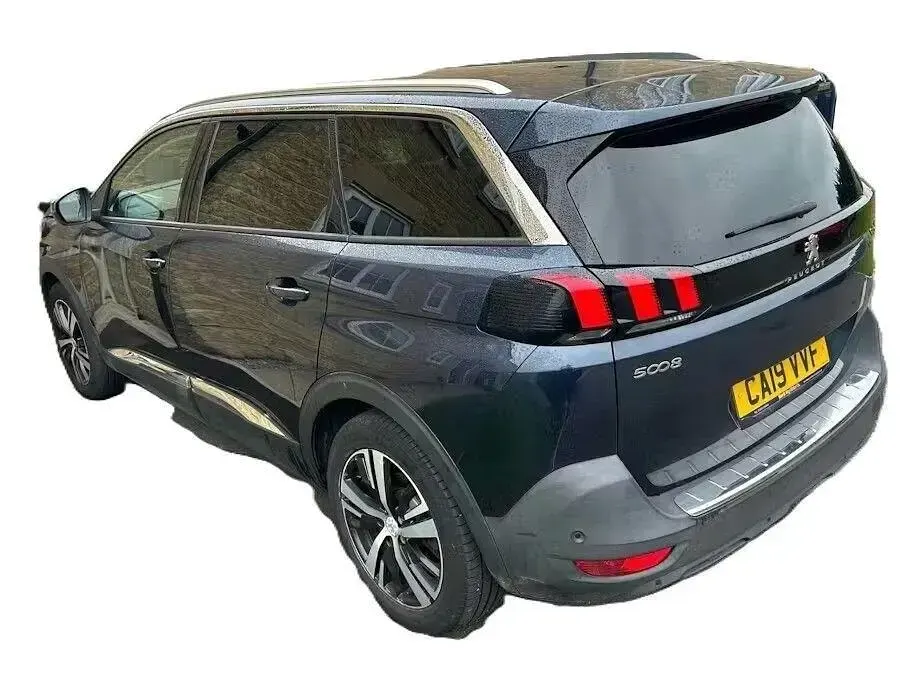 Gebraucht Peugeot 5008 Allure 130 PS (95 kW) 2019 Blau SUV