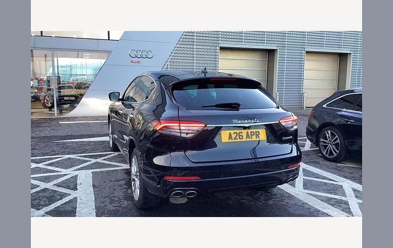 Used Maserati Levante GT 330 HP (242 kW) 2022 Black SUV