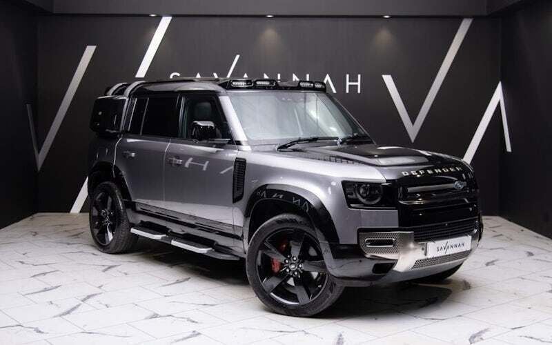 Used 2024 Land Rover Defender SUV | £59,990 (Super price) - Image 1/4