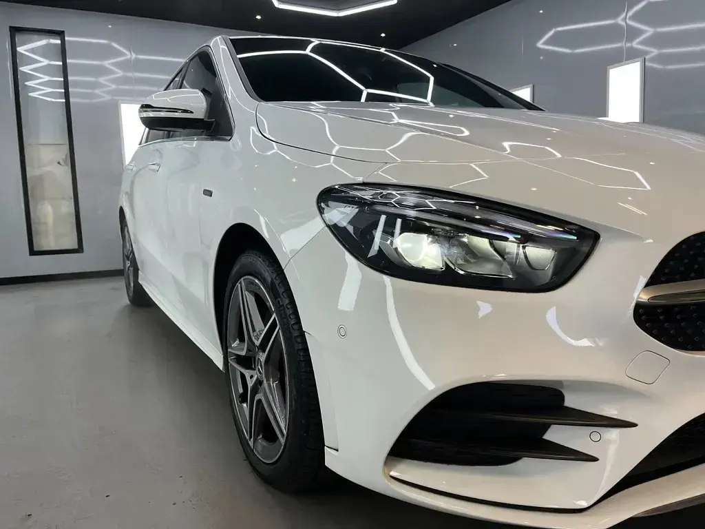 Used Mercedes B250e AMG Line Premium 2021 White Hatchback