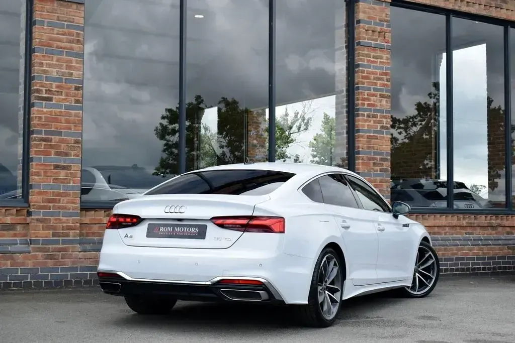 Used Audi A5 Sportback S-Line 163 HP (119 kW) 2023 White Hatchback