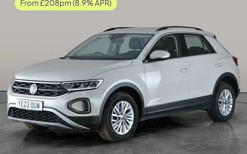 Used VW T-Roc Life 110 HP (80 kW) 2023 SUV