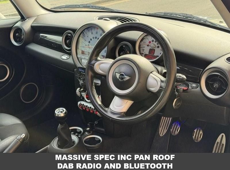 Used Mini Cooper S Hatch 184 HP (135 kW) 2010 White Hatchback