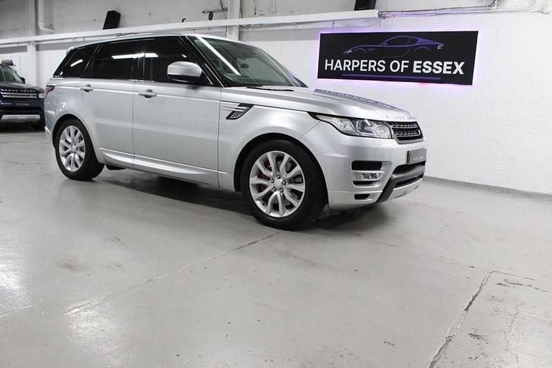 Used 2016 Land Rover Range Rover HSE SUV | £15,995 (Super price) - Image 1/1
