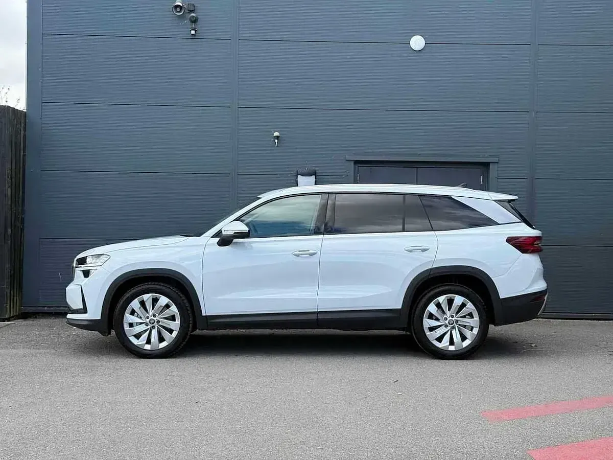 New Skoda Kodiaq SE L 110 HP (80 kW) 2026 Moon white metallic SUV