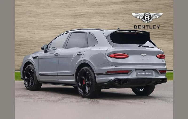 Used Bentley Bentayga 542 HP (398 kW) 2023 Grey SUV