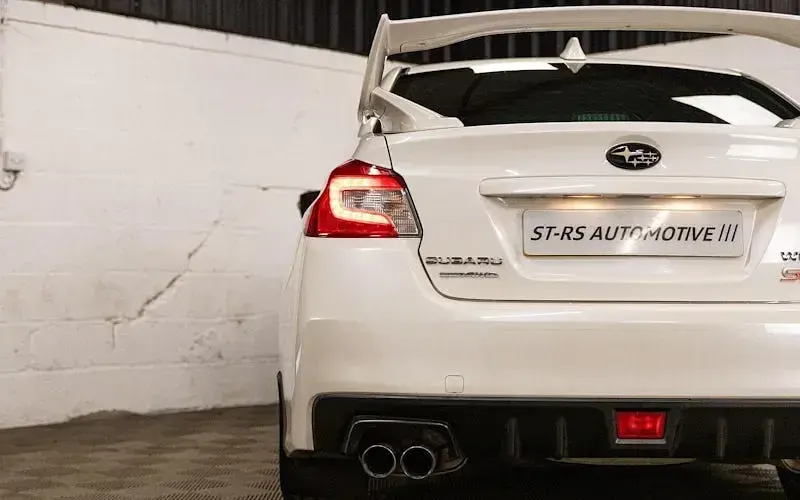 Used Subaru WRX STI 300 HP (220 kW) 2016 White Hatchback