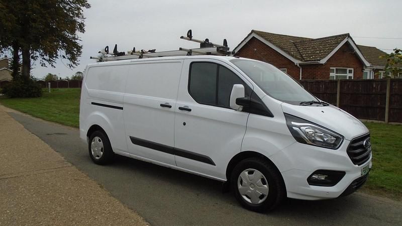 Used Ford Transit Custom Trend 130 HP (95 kW) 2017 White Van
