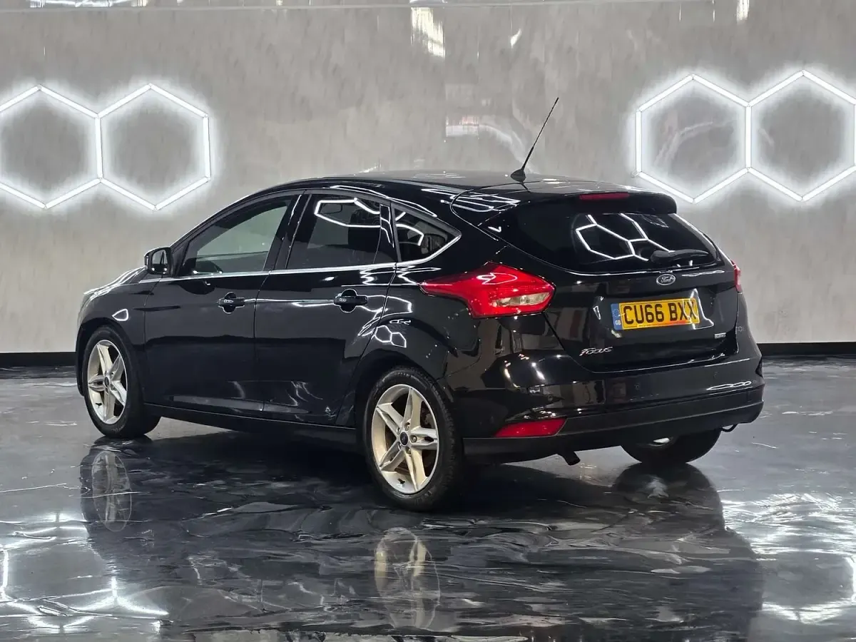 Used Ford Focus Zetec 2016 Black