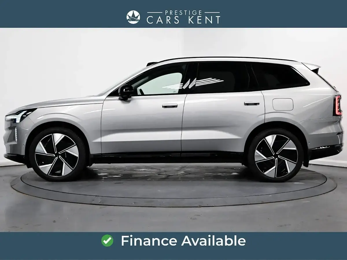 Used Volvo EX90 Performance 380 kW (517 HP) 2025 Silver SUV