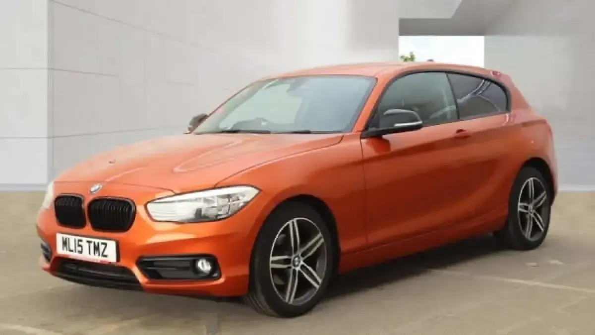 Used BMW 118 Sport Line 134 HP (98 kW) 2015 Orange Hatchback