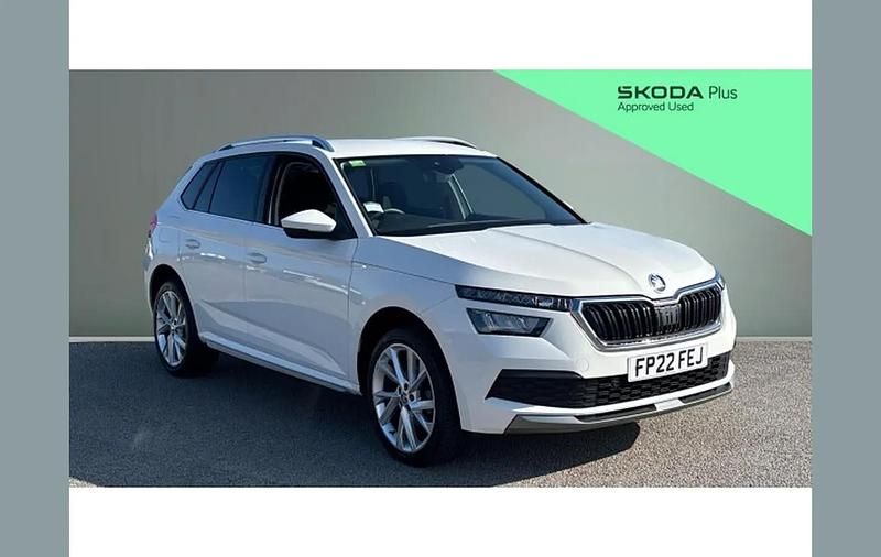 Used Skoda Kamiq SE L Executive 150 HP (110 kW) 2022 White SUV