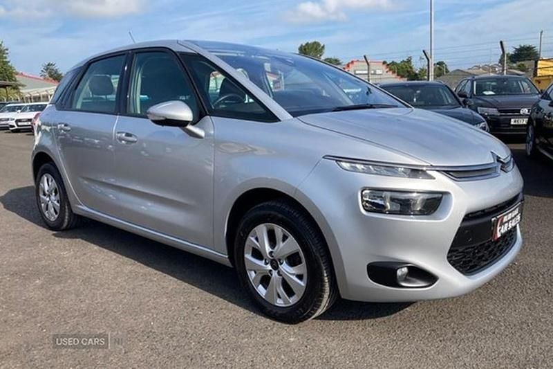 Silver Used 2015 Citroën C4 Picasso VTR Sport MPV | £5,595 (Fair price) - Image 1/1