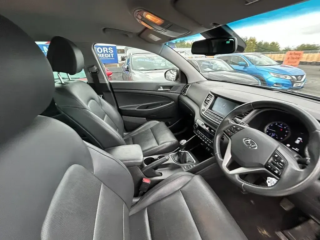 Used Hyundai Tucson Edition 177 HP (130 kW) 2017 Grey SUV