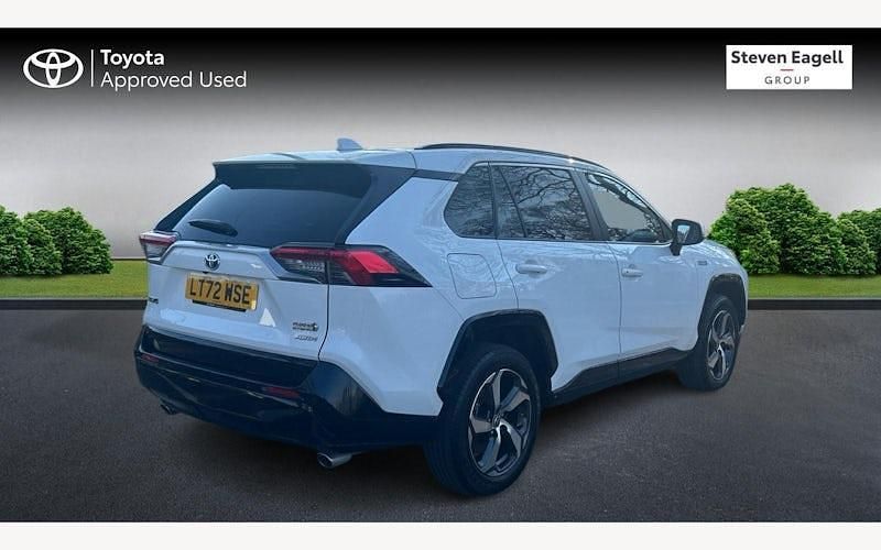 Used Toyota RAV4 Design 306 HP (225 kW) 2025 Estate