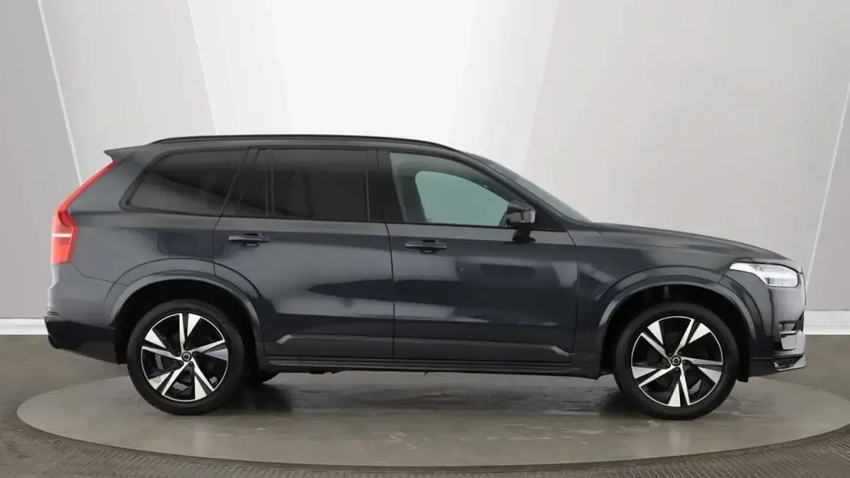 Used Volvo XC90 R-Design 235 HP (172 kW) 2022 Grey SUV