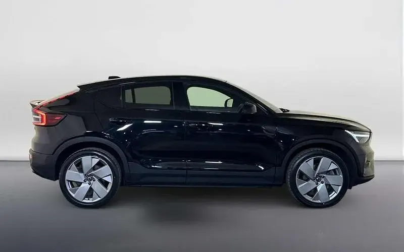 Used Volvo C40 Ultimate 169 kW (231 HP) 2023 Black SUV