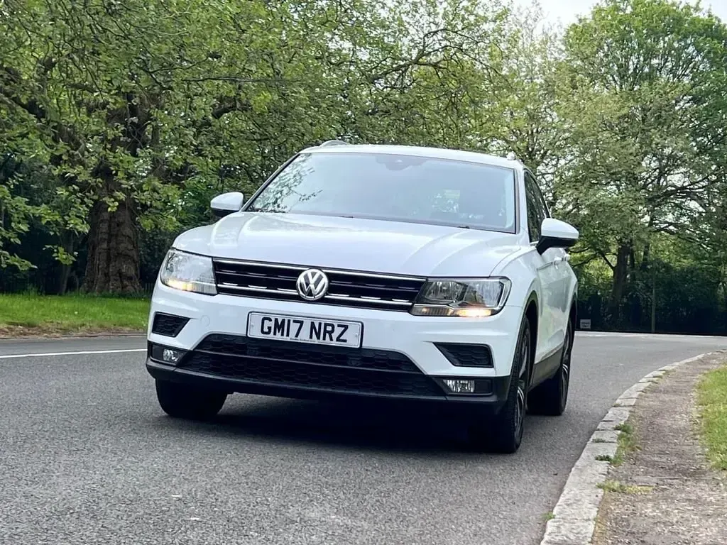 Usado VW Tiguan SE 150 HP (110 kW) 2017 Branco SUV