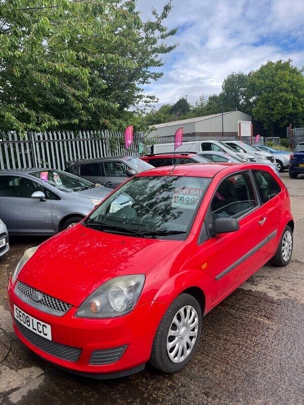 Red Used 2008 Ford Fiesta Style Hatchback | £999 (Good price) - Image 1/4