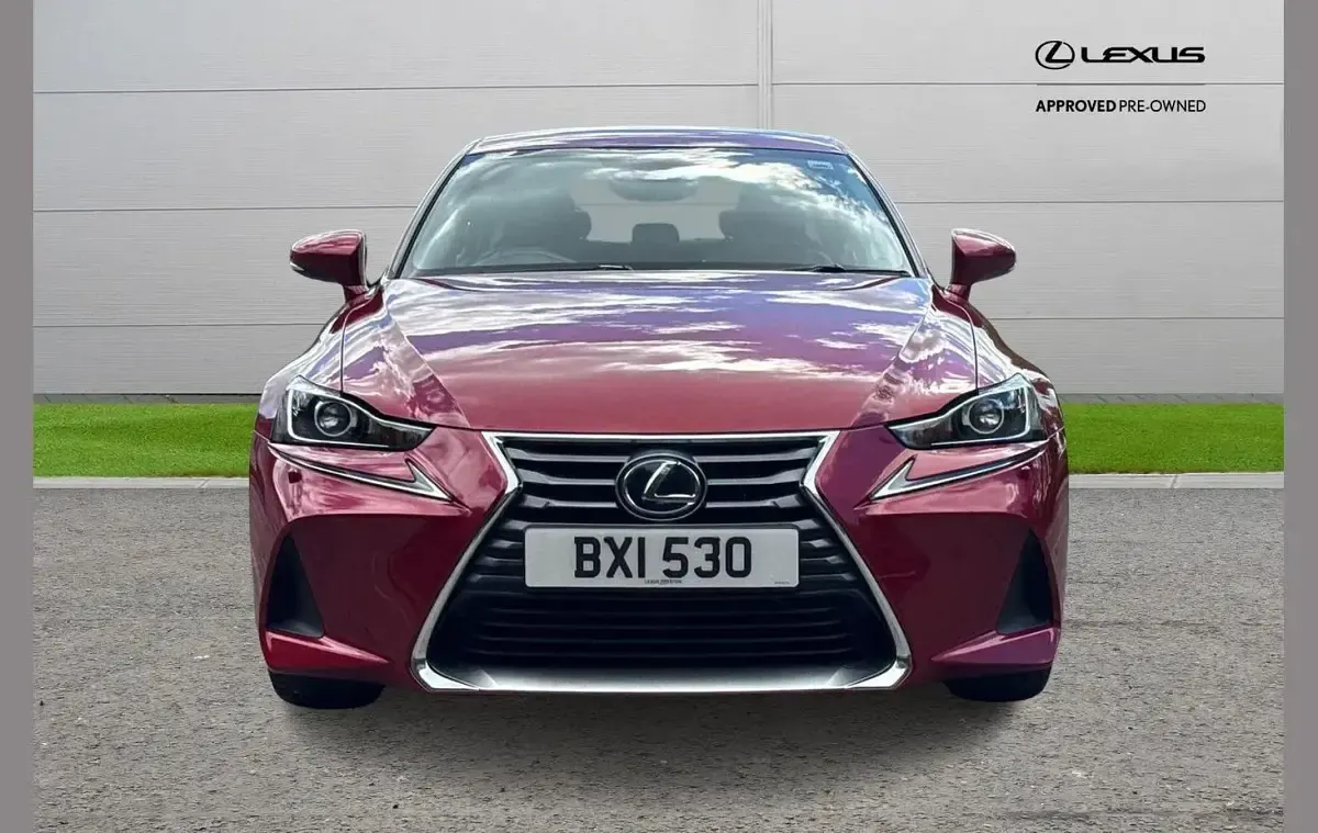 Used Lexus IS300h 220 HP (161 kW) 2020 Red Sedan