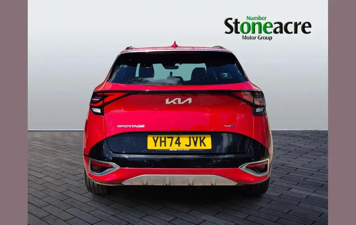 Used Kia Sportage GT-Line 157 HP (115 kW) 2024 Red SUV