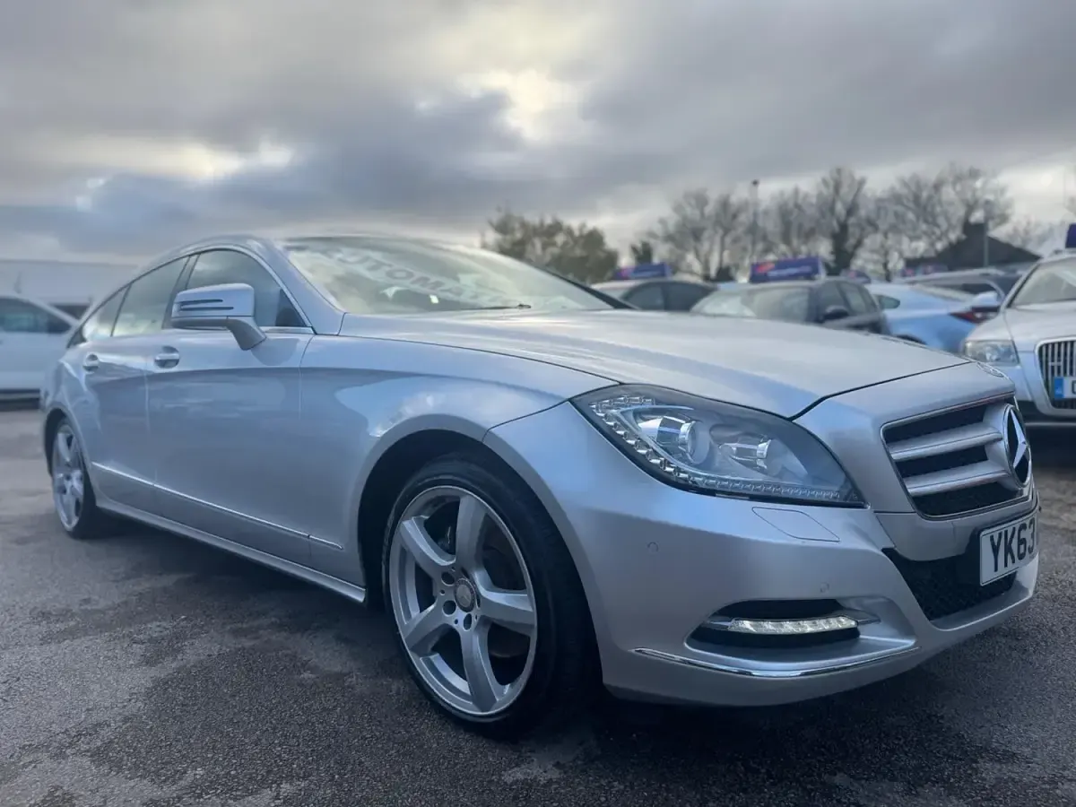 Used Mercedes CLS350 Shooting Brake 265 HP (194 kW) 2013 Silver Estate