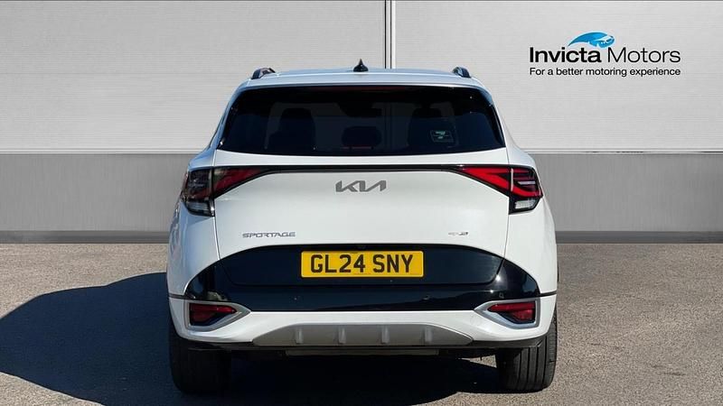 Used Kia Sportage GT-Line 180 HP (132 kW) 2024 White SUV