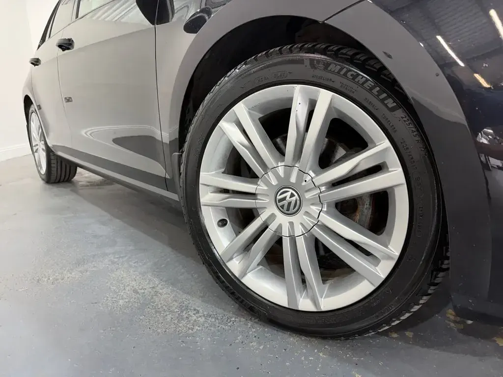 Used VW Golf VII GT 150 HP (110 kW) 2014 Black Hatchback
