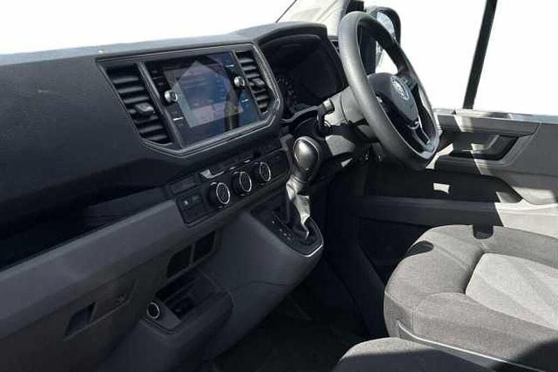 Begagnad VW Crafter 177 HK (130 kW) 2023 Van