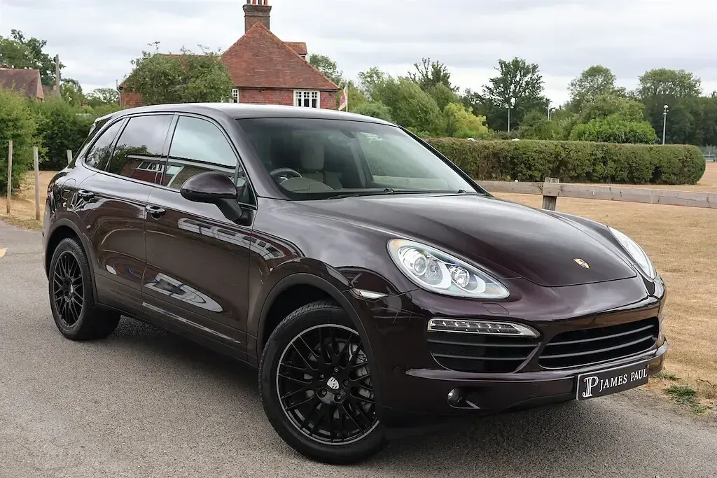 Used Porsche Cayenne S 2010 Mauve/purple SUV