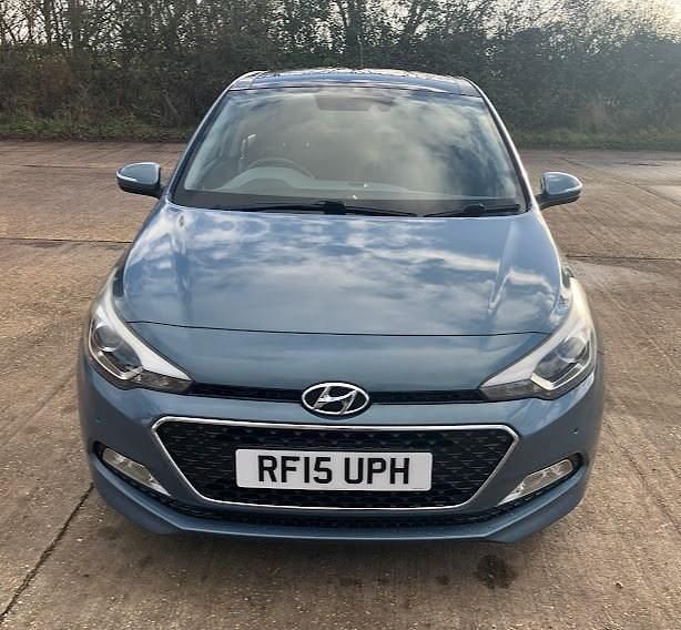 Used Hyundai i20 Premium SE 2015 Blue Hatchback