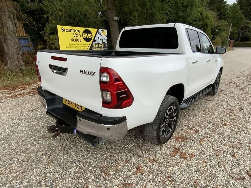 Used Toyota HiLux 2021 White Pickup
