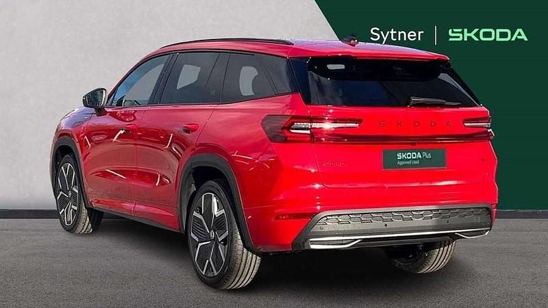 Used Skoda Kodiaq SportLine 200 HP (147 kW) 2025 Red SUV