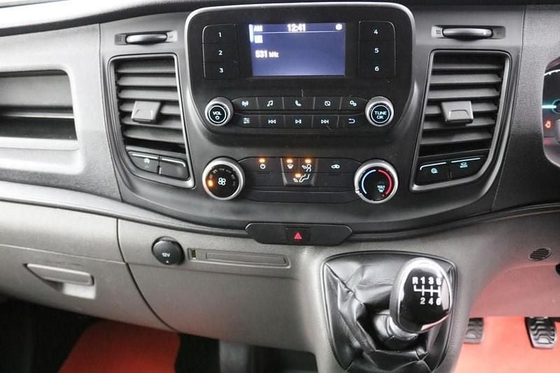 Usado Ford Transit Custom 130 HP (95 kW) 2021 Branco Van