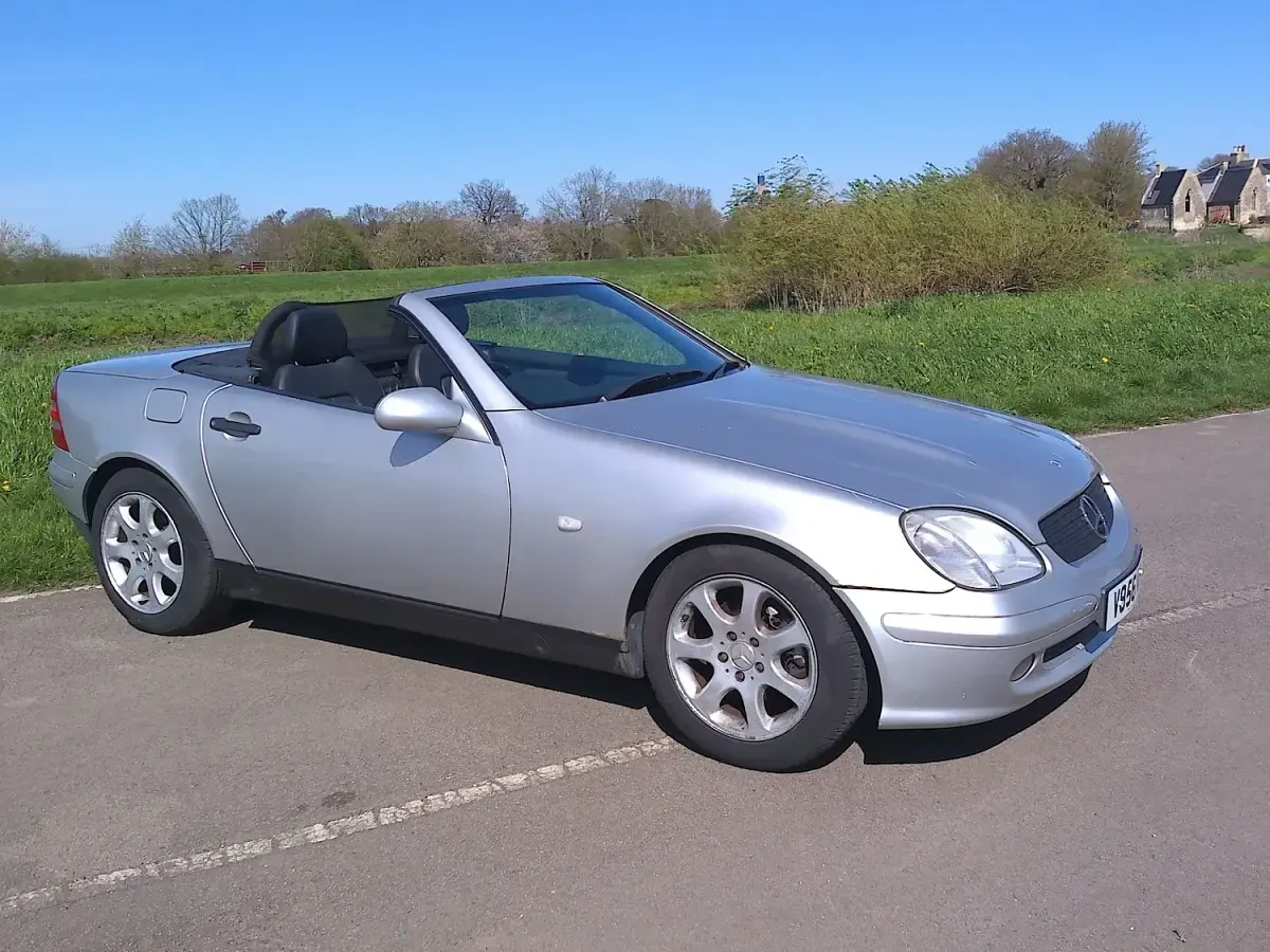 Used Mercedes SLK230 197 HP (144 kW) 2000 Silver Cabriolet