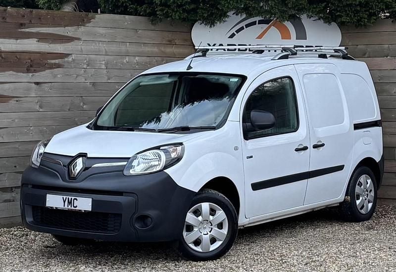 White Used 2020 Renault Kangoo Business Sedan | £4,995 (Super price) - Image 1/4