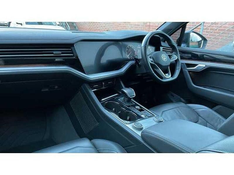 Used VW Touareg Black Edition 340 HP (250 kW) 2020 Black SUV