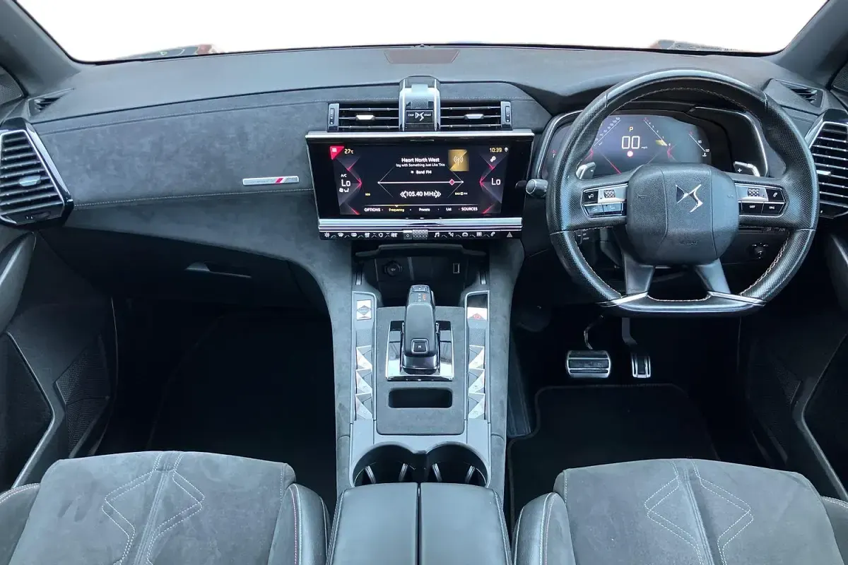 Used DS Automobiles DS7 Crossback Performance 180 HP (132 kW) 2019 Grey SUV