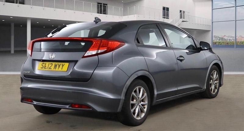 Used Honda Civic ES 150 HP (110 kW) 2012 Grey Hatchback