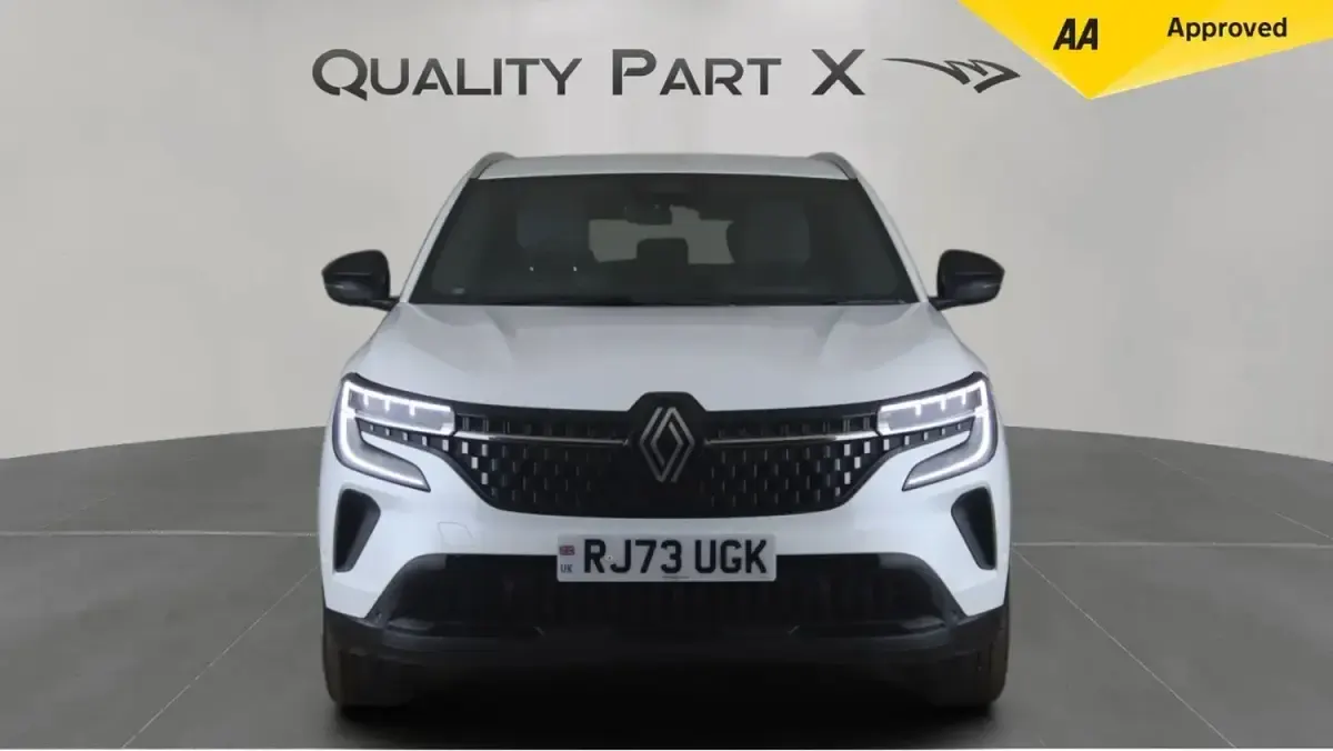 Used Renault Austral Techno 2023 White SUV