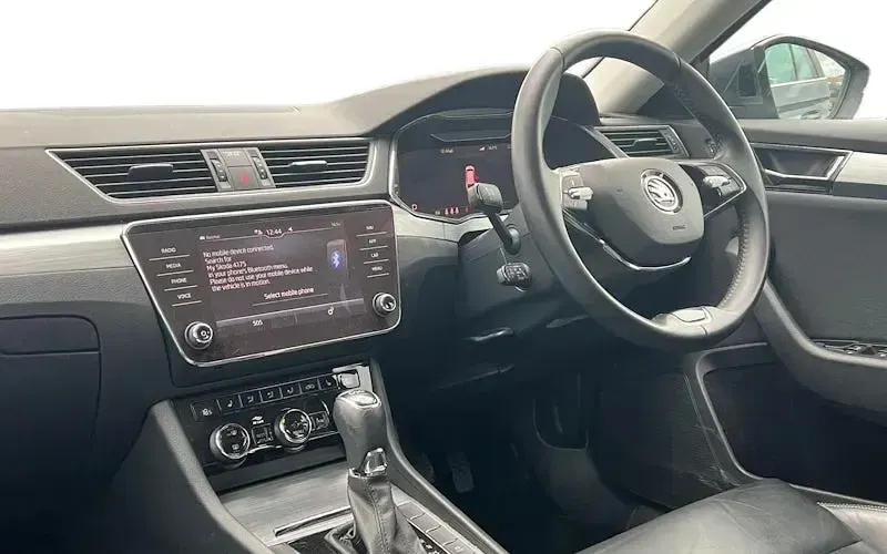 Used Skoda Superb SE Technology 150 HP (110 kW) 2022 Grey Estate