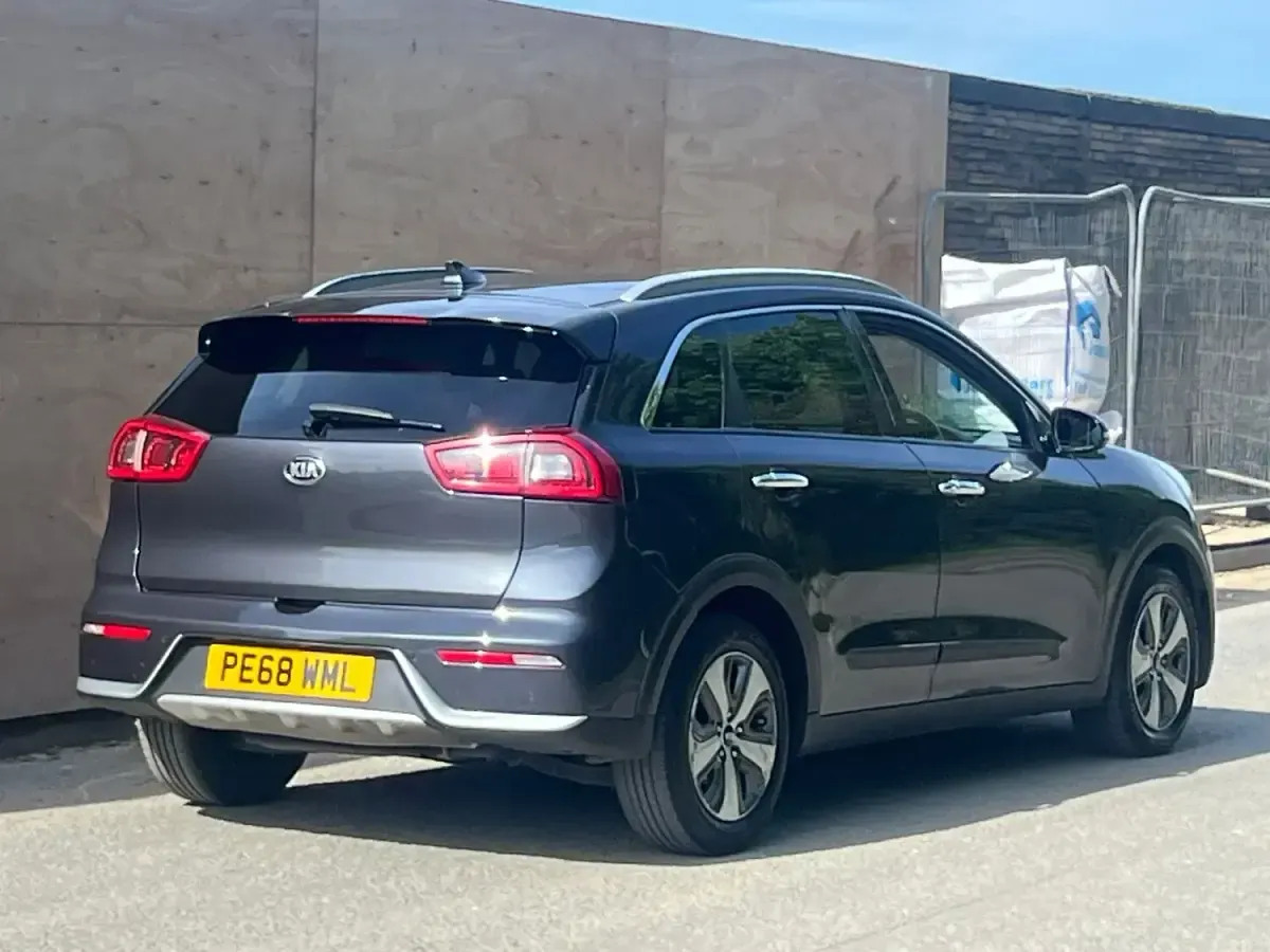 Used Kia Niro 141 HP (103 kW) 2018 Grey SUV