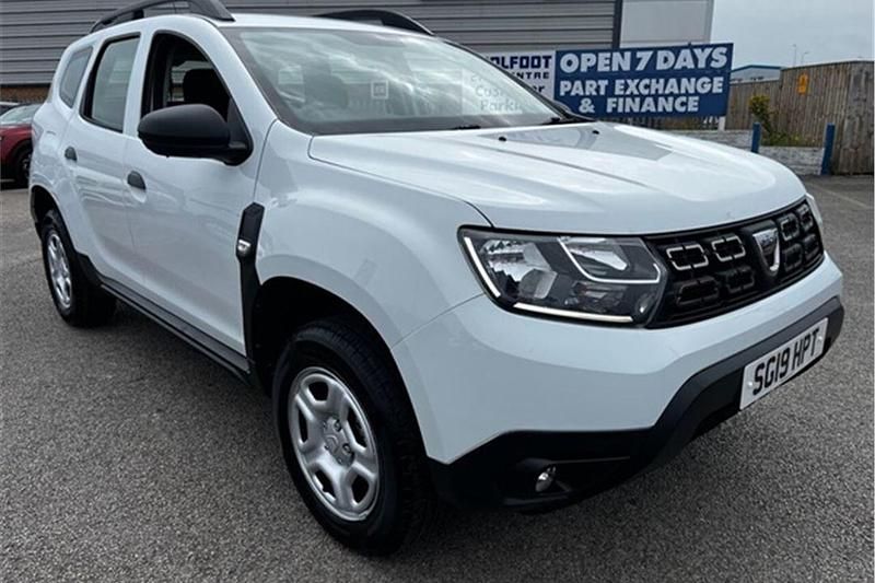 White Used 2019 Dacia Duster Essentiel SUV | £7,895 (Good price) - Image 1/4
