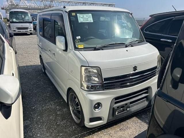 Used Suzuki Carry 2026 White Pickup