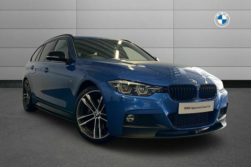 Estoril blue Used 2018 BMW 320 M Sport Estate | £16,990 (Fair price) - Image 1/4