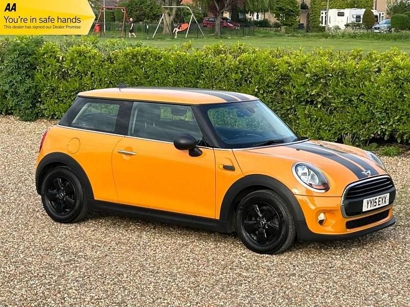 Orange Used 2015 Mini ONE Hatch Hatchback | £5,999 (Fair price) - Image 1/4
