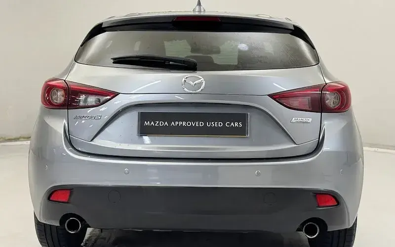 Used Mazda 3 120 HP (88 kW) 2016 Silver Hatchback