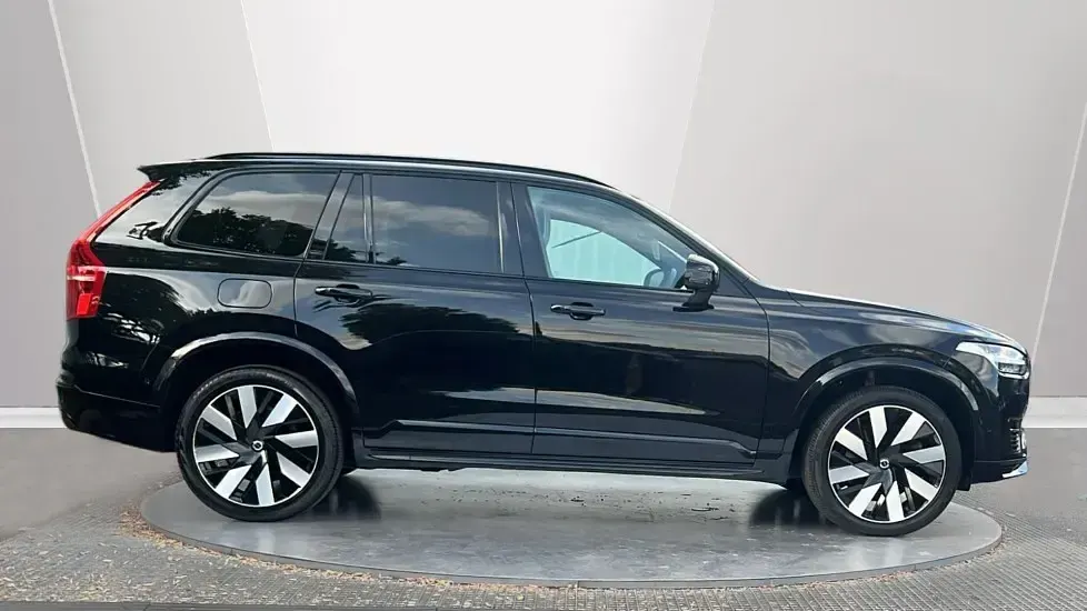 Used Volvo XC90 Ultimate 455 HP (334 kW) 2023 Black SUV