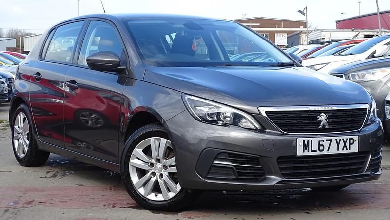 Used Peugeot 308 Active 130 HP (95 kW) 2017 Grey Hatchback