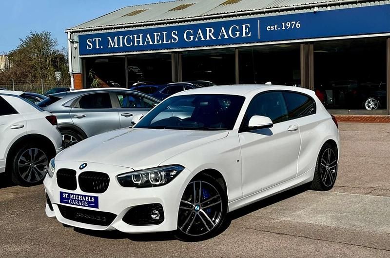 Used BMW 118 Efficient Dynamics 2019 White Hatchback